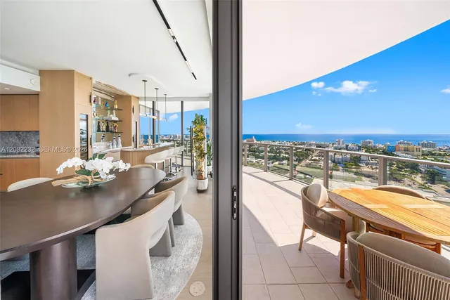 4-bedroom home at 500 Alton Road #2318, Miami Beach