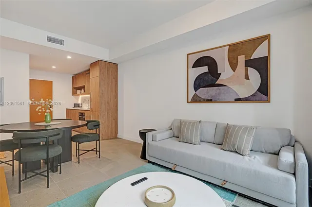 1-bedroom rental at 11 NE 6th Street #610, Miami