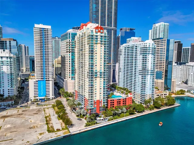 2-bedroom rental at 1155 Brickell Bay Drive #202, Miami
