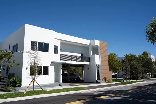 1-bedroom rental at 500 Foster Road #C, Hallandale Beach