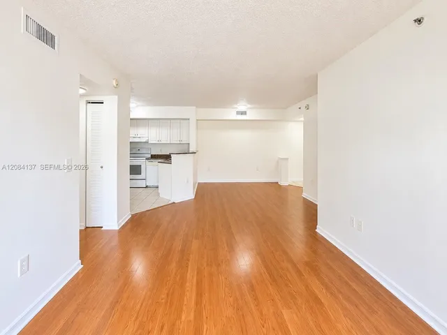2-bedroom rental at 17622 NW 25th Avenue #201, Miami Gardens