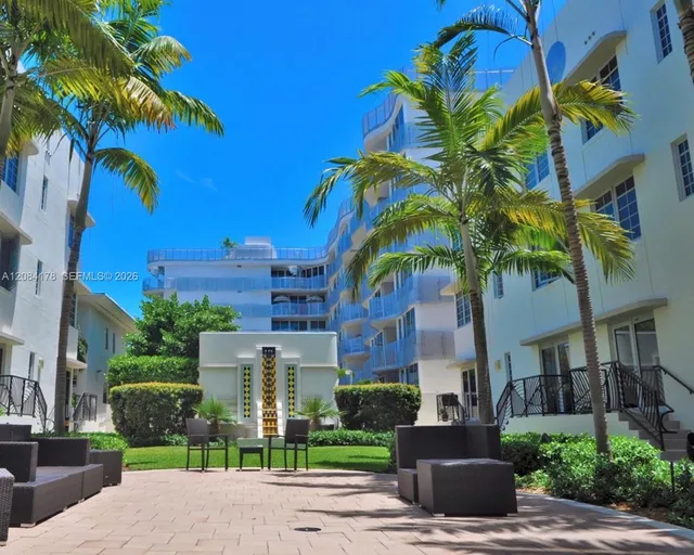 1-bedroom rental at 435 21st Street #223, Miami Beach