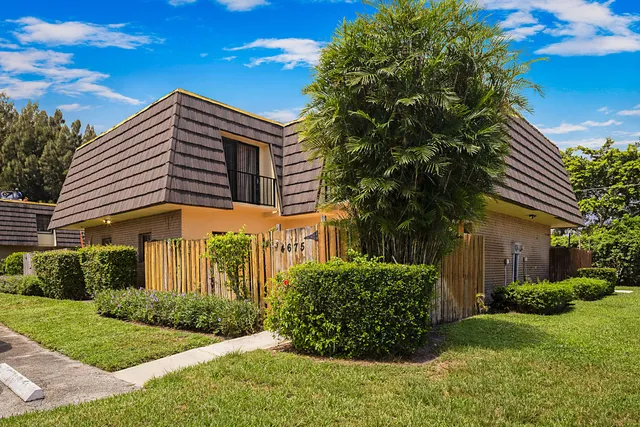 2-bedroom home at 4675 Cherry Road, West Palm Beach