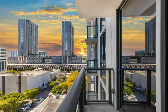 1-bedroom rental at 11 NE 6th Street #1503, Miami