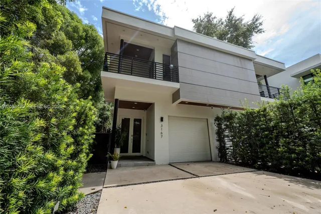 3-bedroom home at 3167 Gifford Lane #3167, Miami