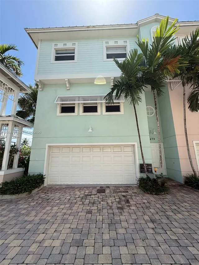 4-bedroom home at 479 NE 1st Street, Pompano Beach