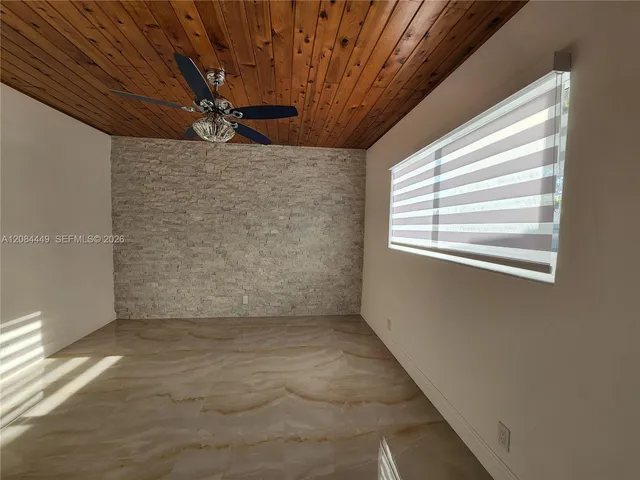 1-bedroom rental at 1113 NE 8th Street #Efficiency, Hallandale Beach