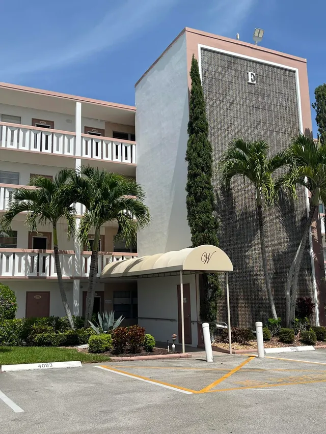 1-bedroom home at 4093 Wolverton E, Boca Raton