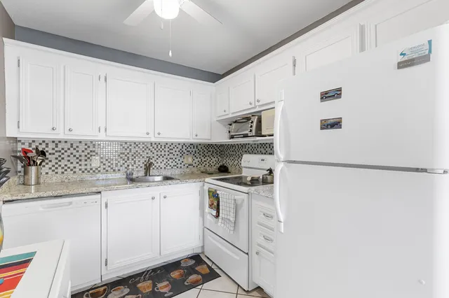 2-bedroom home at 159 Newport J, Deerfield Beach