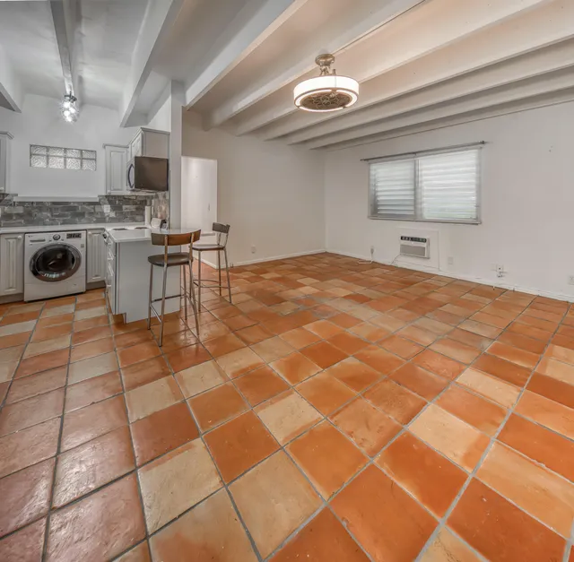 1-bedroom rental at 702 N FEDERAL Highway #A1, Lake Worth Beach