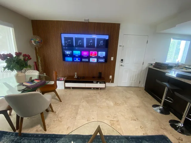1-bedroom rental at 3101 SW 27th Avenue #201, Miami