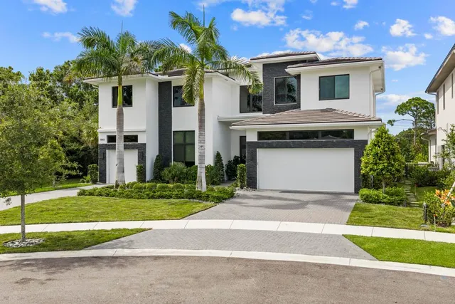 5-bedroom home at 18401 Symphony Court, Jupiter