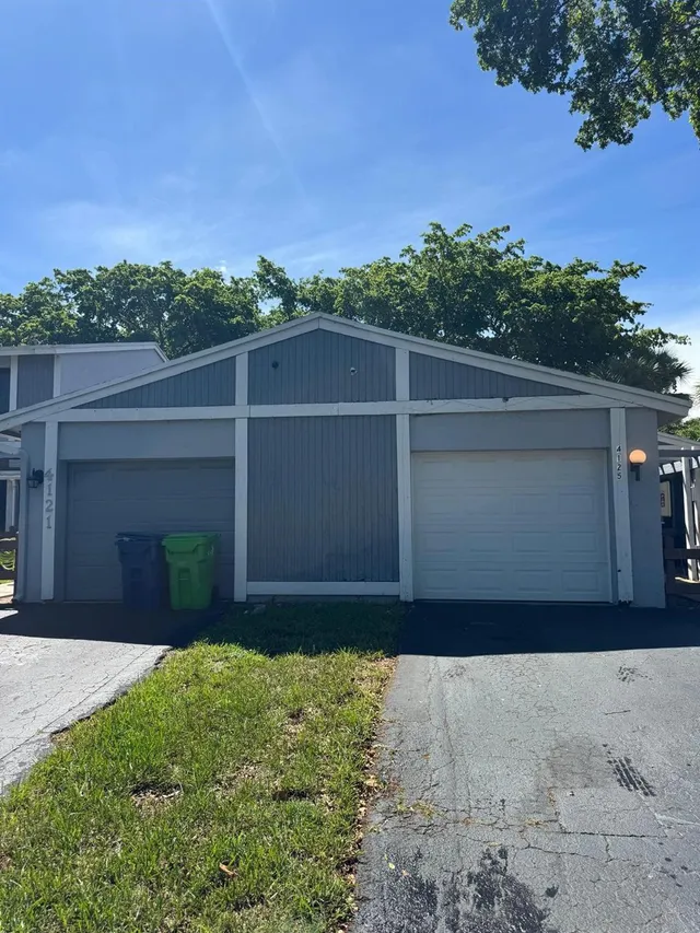 3-bedroom rental at 4125 NW 78TH Avenue, Sunrise