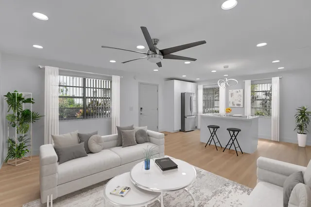 2-bedroom rental at 972 NORMANDY U, Delray Beach