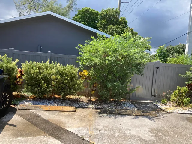 1-bedroom rental at 1175 NE 6TH Avenue NE #1-2, Fort Lauderdale