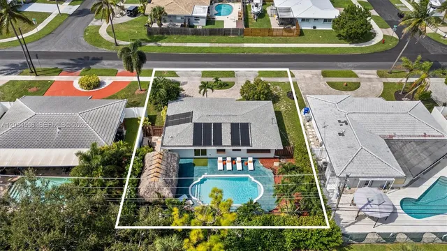 2-bedroom home at 110 SE 5th Court, Pompano Beach