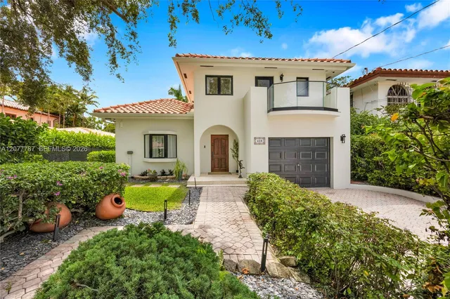 4-bedroom home at 428 SW 19th Road, Miami
