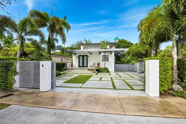 4-bedroom home at 101 SW 21st Road, Miami