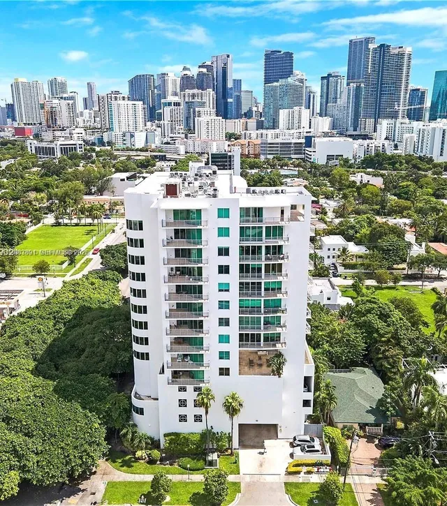 2-bedroom rental at 2021 SW 3rd Avenue #1102, Miami