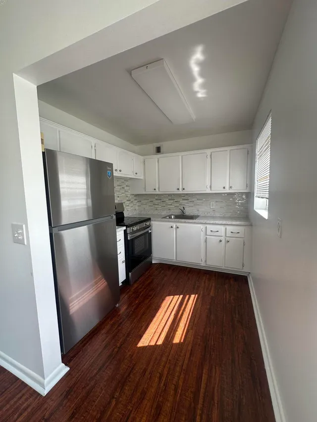 2-bedroom rental at 195 WINDSOR I, West Palm Beach