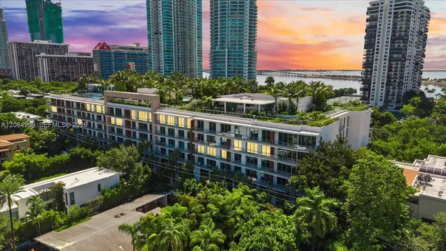 2-bedroom home at 2200 Brickell Avenue #422, Miami