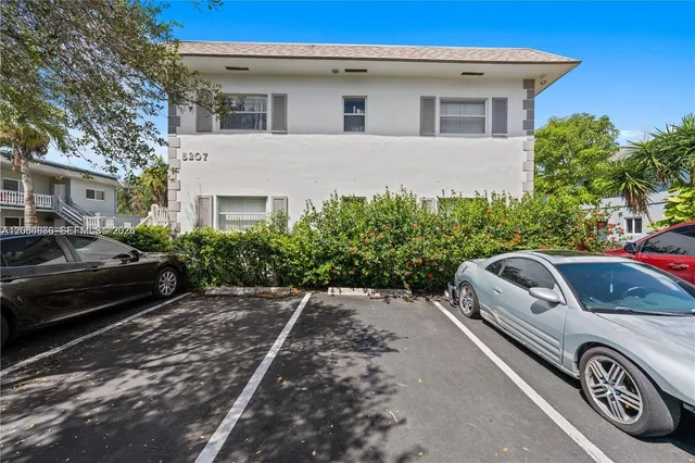 2-bedroom rental at 5207 SW 91st Avenue #7, Cooper City