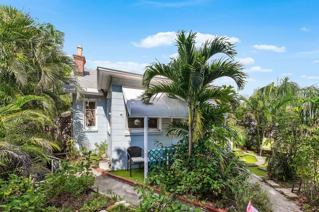 2-bedroom home at 615 N L Street, Lake Worth Beach