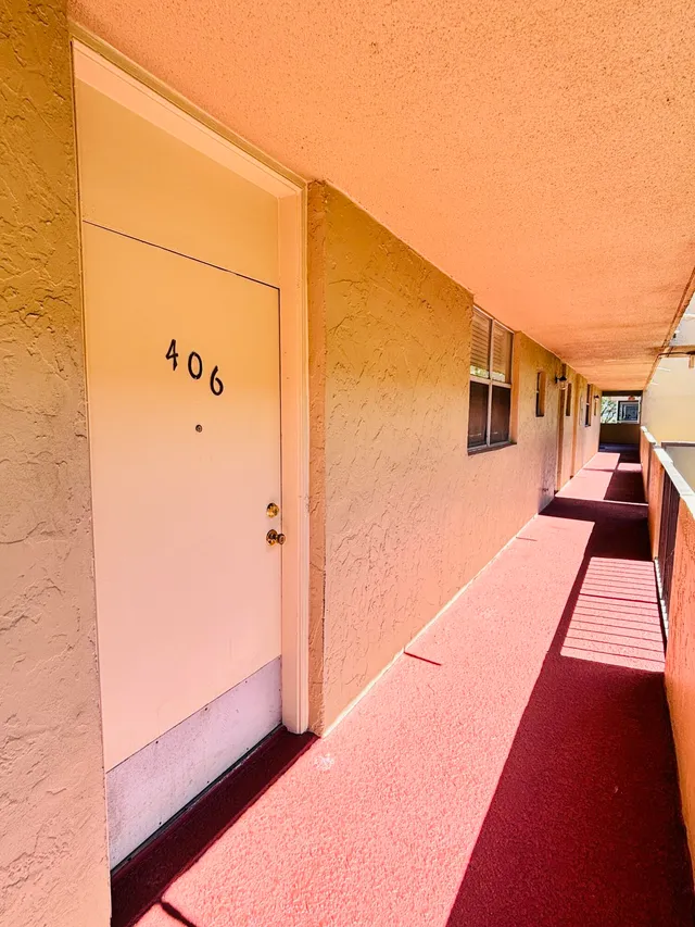 2-bedroom home at 408 NW 68TH Avenue #406, Plantation
