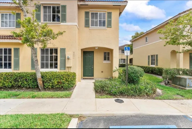 3-bedroom home at 6051 SW 19TH Court, North Lauderdale