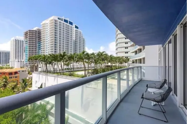 2-bedroom home at 3101 N Bayshore Drive #604, Fort Lauderdale