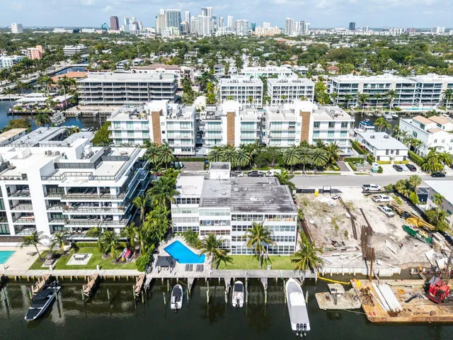 2-bedroom home at 40 Isle Of Venice Drive #9, Fort Lauderdale
