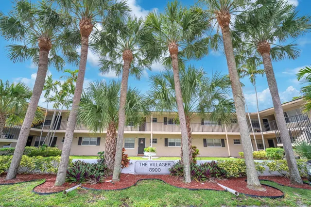 2-bedroom home at 8900 W Sample Road #204, Coral Springs