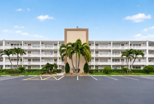 1-bedroom home at 3008 Cornwall A, Boca Raton