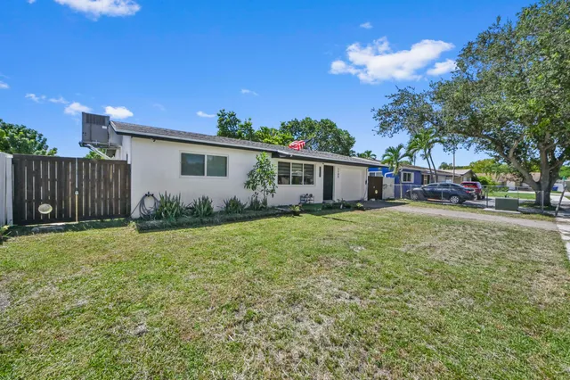 3-bedroom home at 1100 N 57TH Terrace, Hollywood