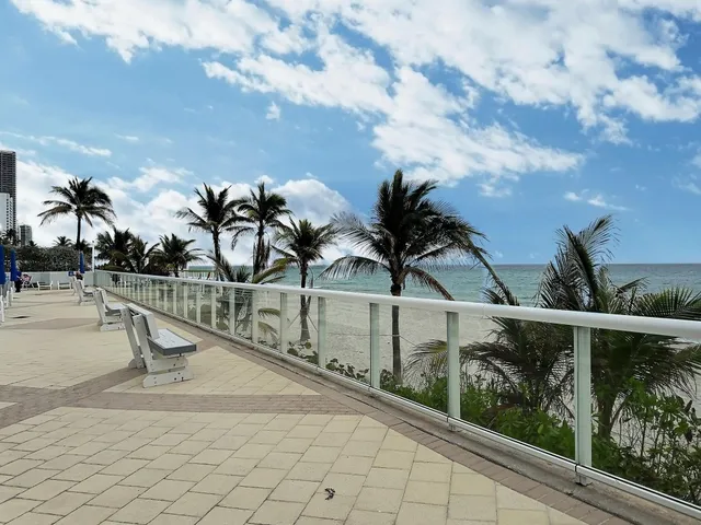 2-bedroom home at 2030 S Ocean Drive #1626, Hallandale Beach