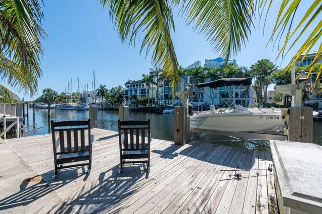 3-bedroom rental at 224 N Gordon Road, Fort Lauderdale