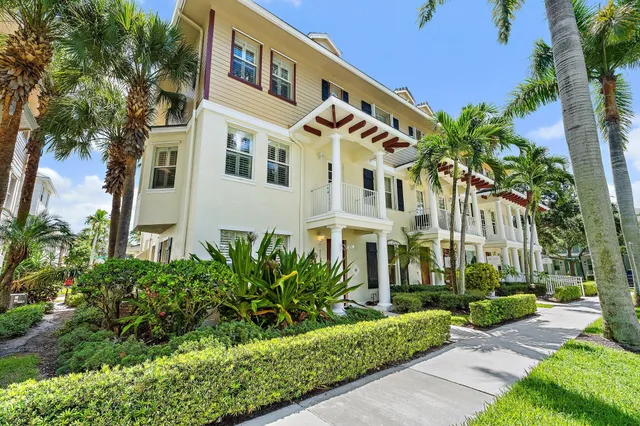 3-bedroom rental at 4273 E Main Street, Jupiter