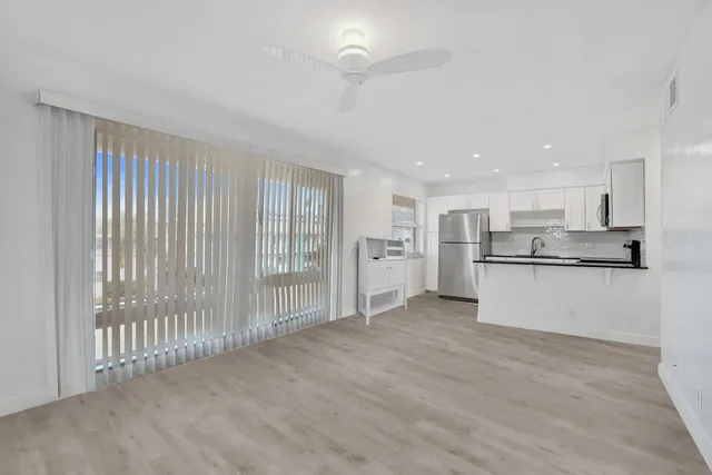 1-bedroom rental at 2862 NE 32ND Street #13, Fort Lauderdale