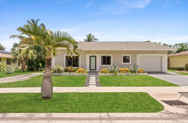 2-bedroom rental at 728 NE 9TH Avenue, Boynton Beach