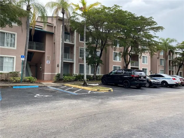 2-bedroom rental at 12112 Saint Andrews Place #205, Miramar