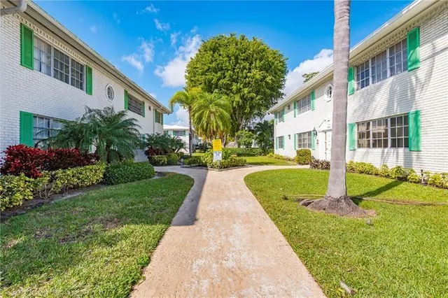 1-bedroom rental at 1851 NE 62nd Street #603, Fort Lauderdale