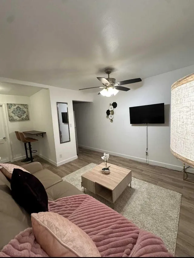 1-bedroom rental at 1505 NE 15TH Avenue #2, Fort Lauderdale