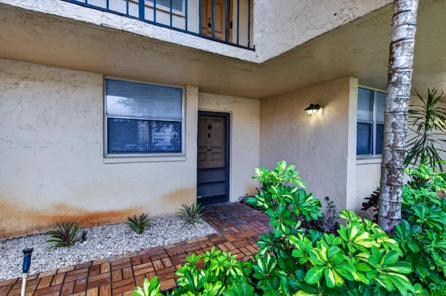 2-bedroom rental at 3671 Environ Boulevard #169, Lauderhill