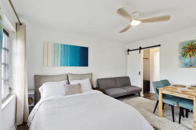 1-bedroom rental at 651 Oak Street, Boynton Beach