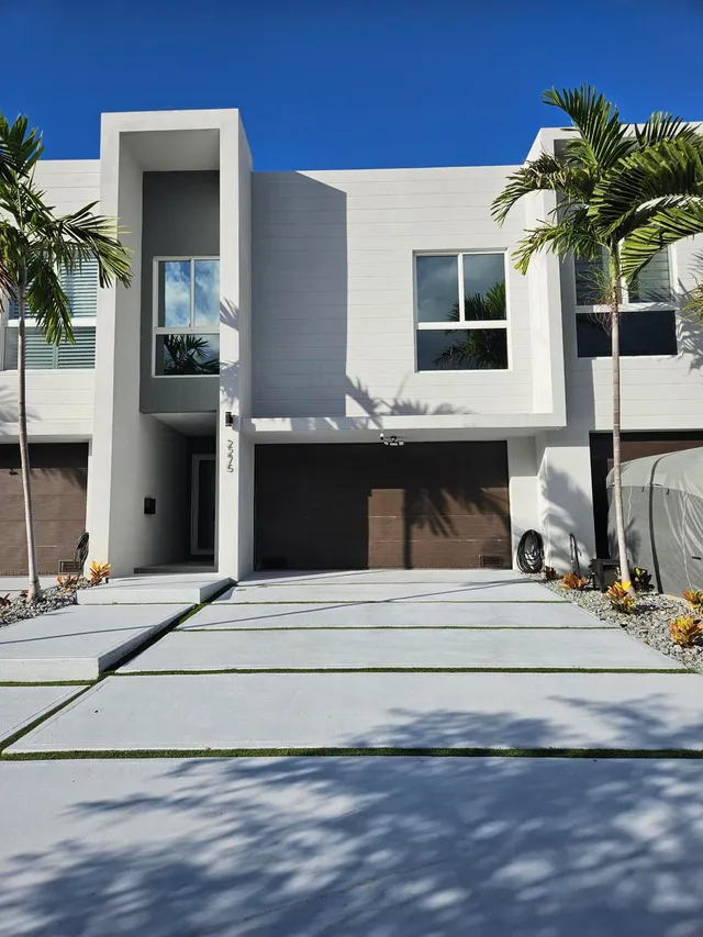 3-bedroom rental at 2275 SE 7th Street, Pompano Beach