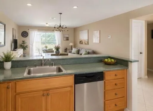 2-bedroom rental at 230 NE 26TH Avenue #404, Boynton Beach