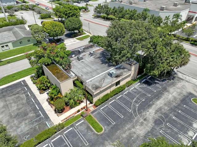 Commercial at 801 SPENCER Drive, West Palm Beach