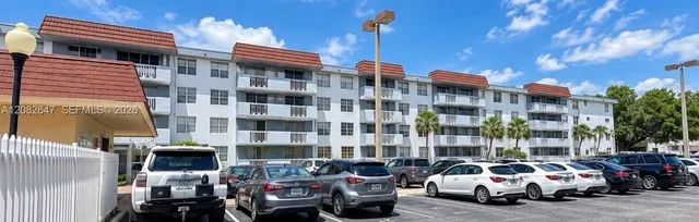 1-bedroom home at 1800 Sans Souci Boulevard #120, North Miami