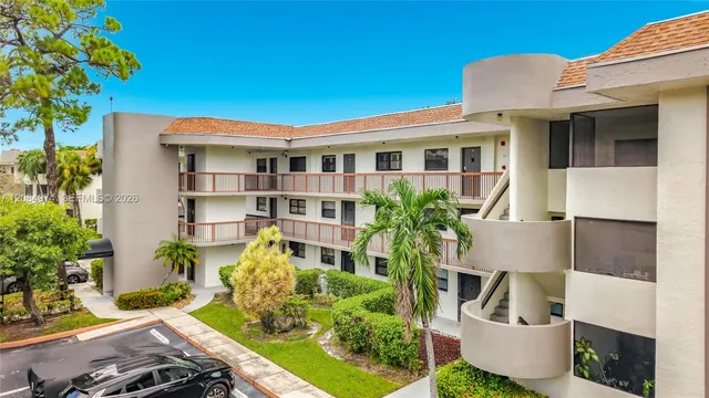 2-bedroom home at 7547 NW 79th Avenue #312, Tamarac