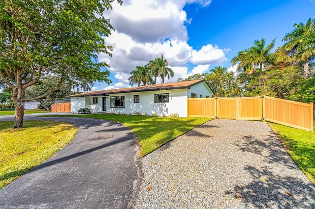 4-bedroom home at 535 N Biscayne River Drive, Miami